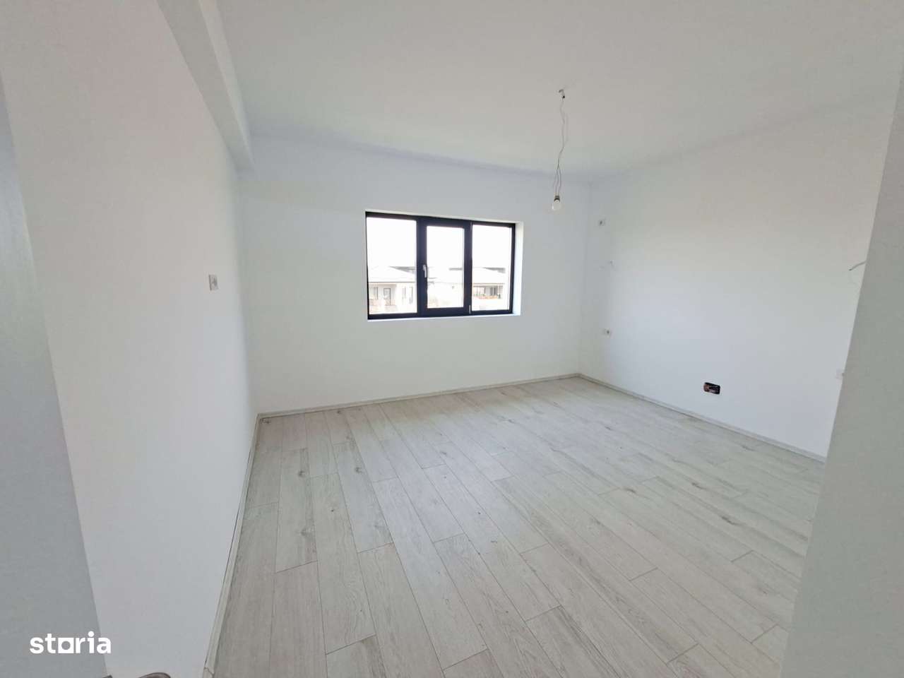 Casa P + 1 Etaj / 5 camere /Com.Berceni/COMISION 0%-4