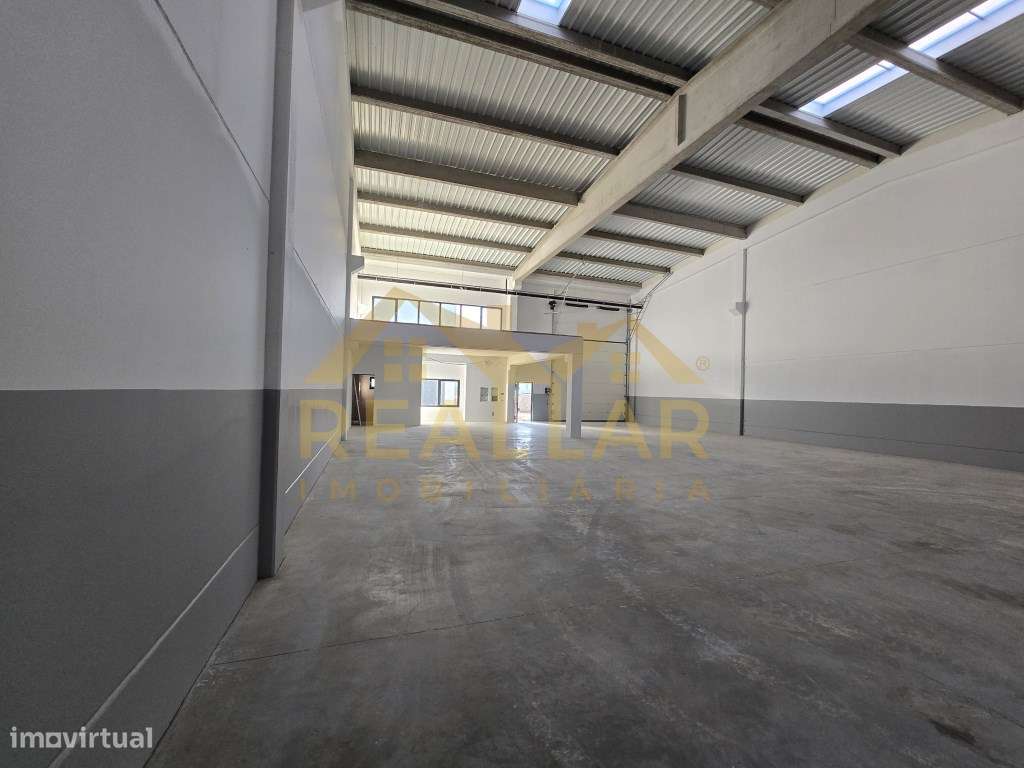 Armazém Novo para Arrendamento em Amorim - Póvoa de Varzim - Grande imagem: 4/9
