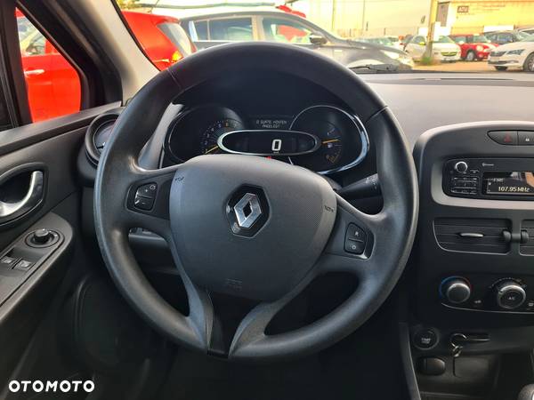 Renault Clio 1.2 16V 75 Experience - 23