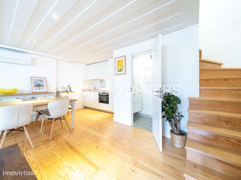 T2 Duplex mobilado em Martim Moniz-6