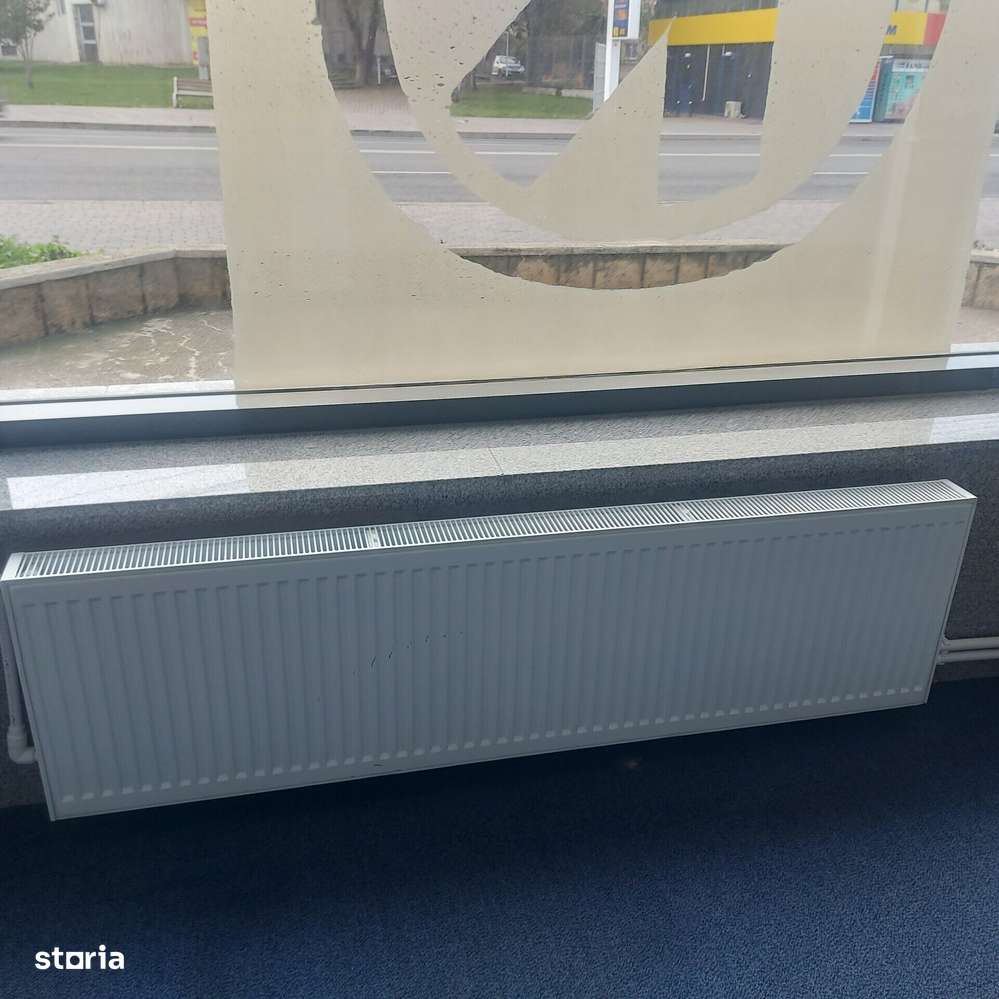 Spatiu comercial ultracentral de inchiriat in Mangalia - Imagine principală: 5/9