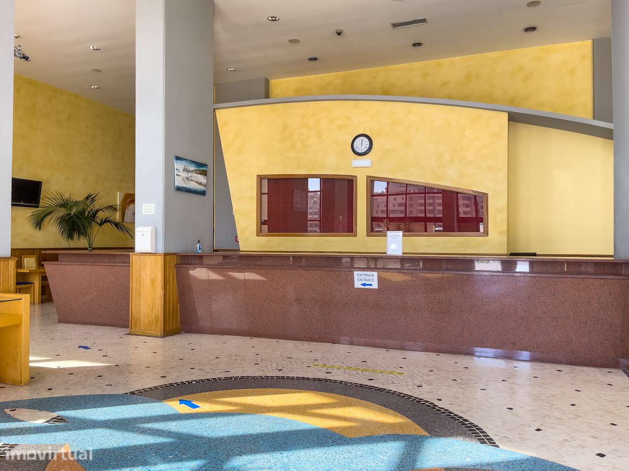 Apartamento T1 com piscina na Praia da Rocha-12