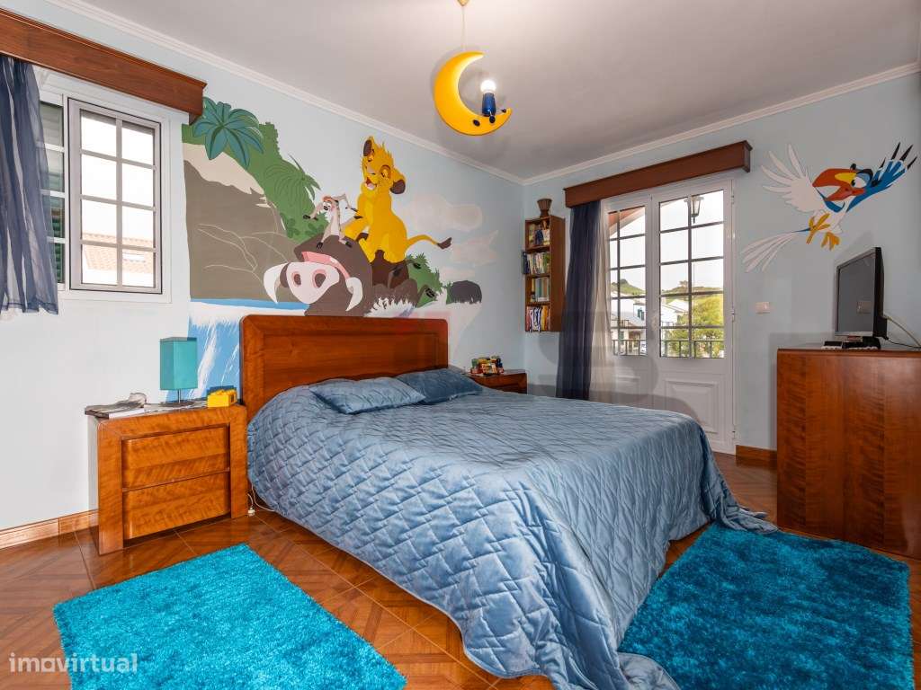 Moradia V4+1 próximo do Parque Urbano, São Pedro, Ponta Delgada-22