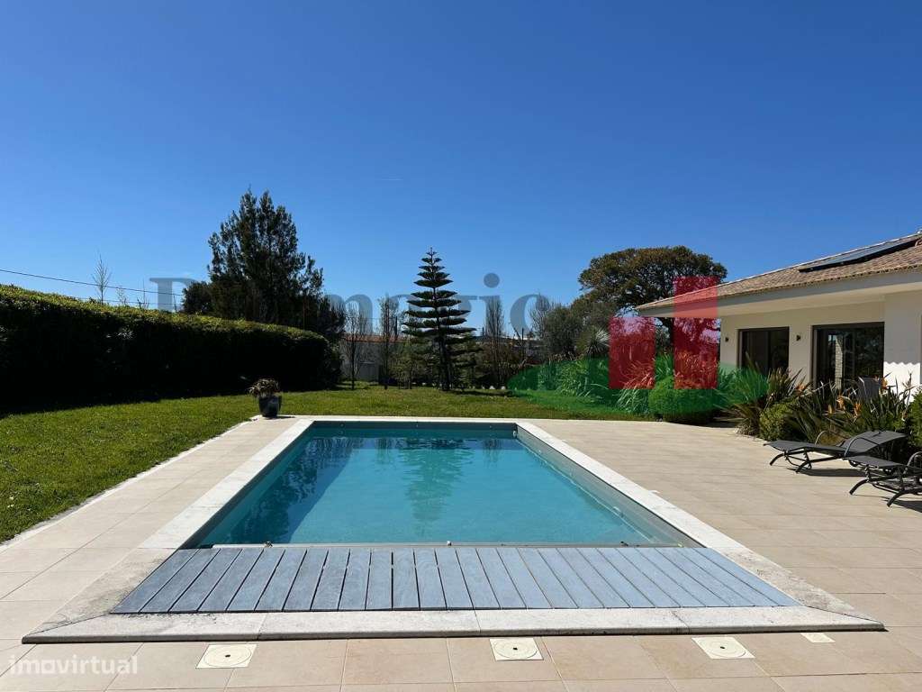 Moradia V3 + 1 com Piscina e Jardim entre Bombarral e Óbidos - Grande imagem: 3/33