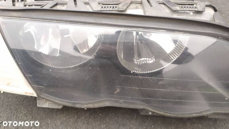 Lampa przednia prawa BMW E46 / 0301089206 - 2