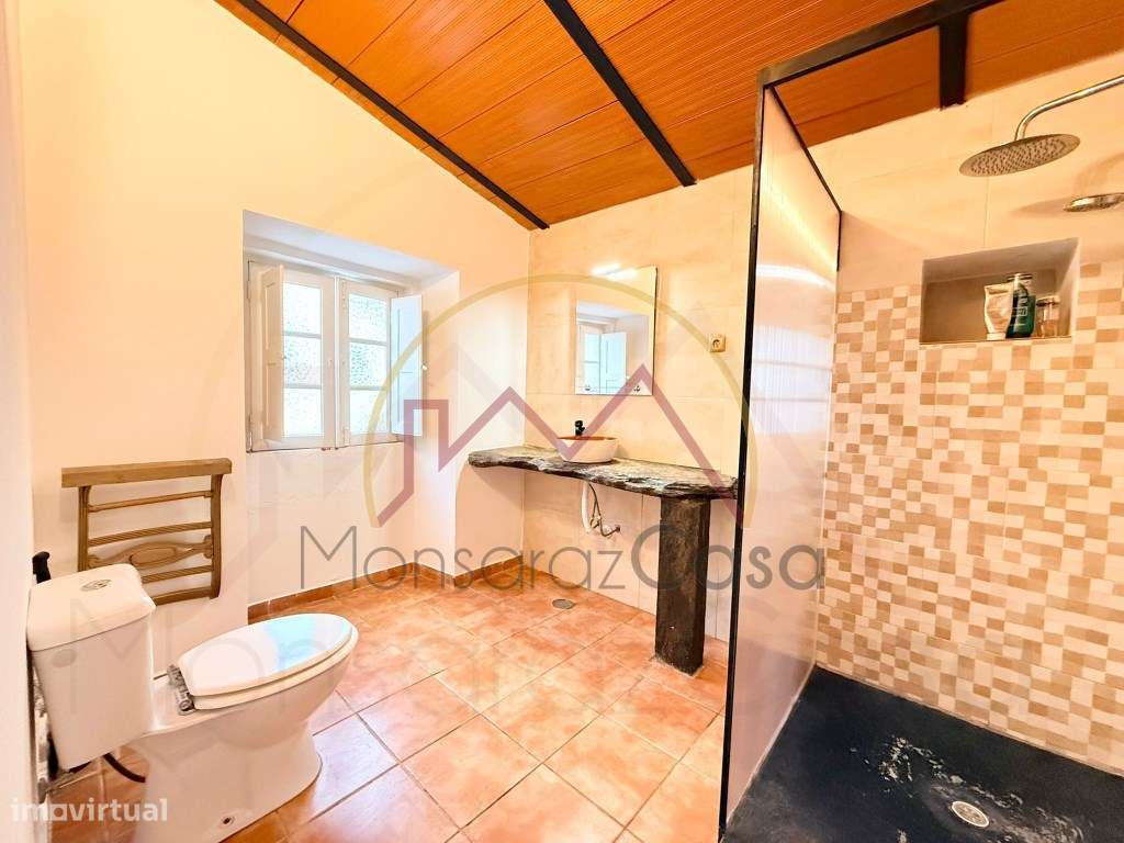 Casa Tradicional Renovada com Charme - São Pedro do Corval-5
