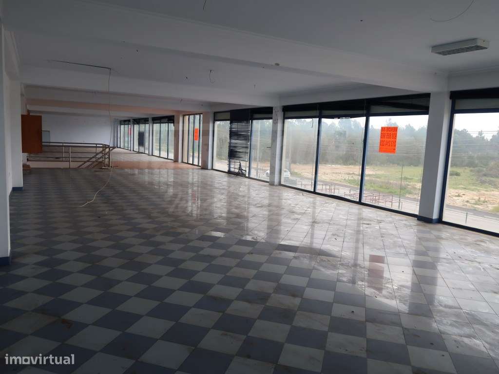 Armazém na Vila Amélia, Quinta do Anjo-21