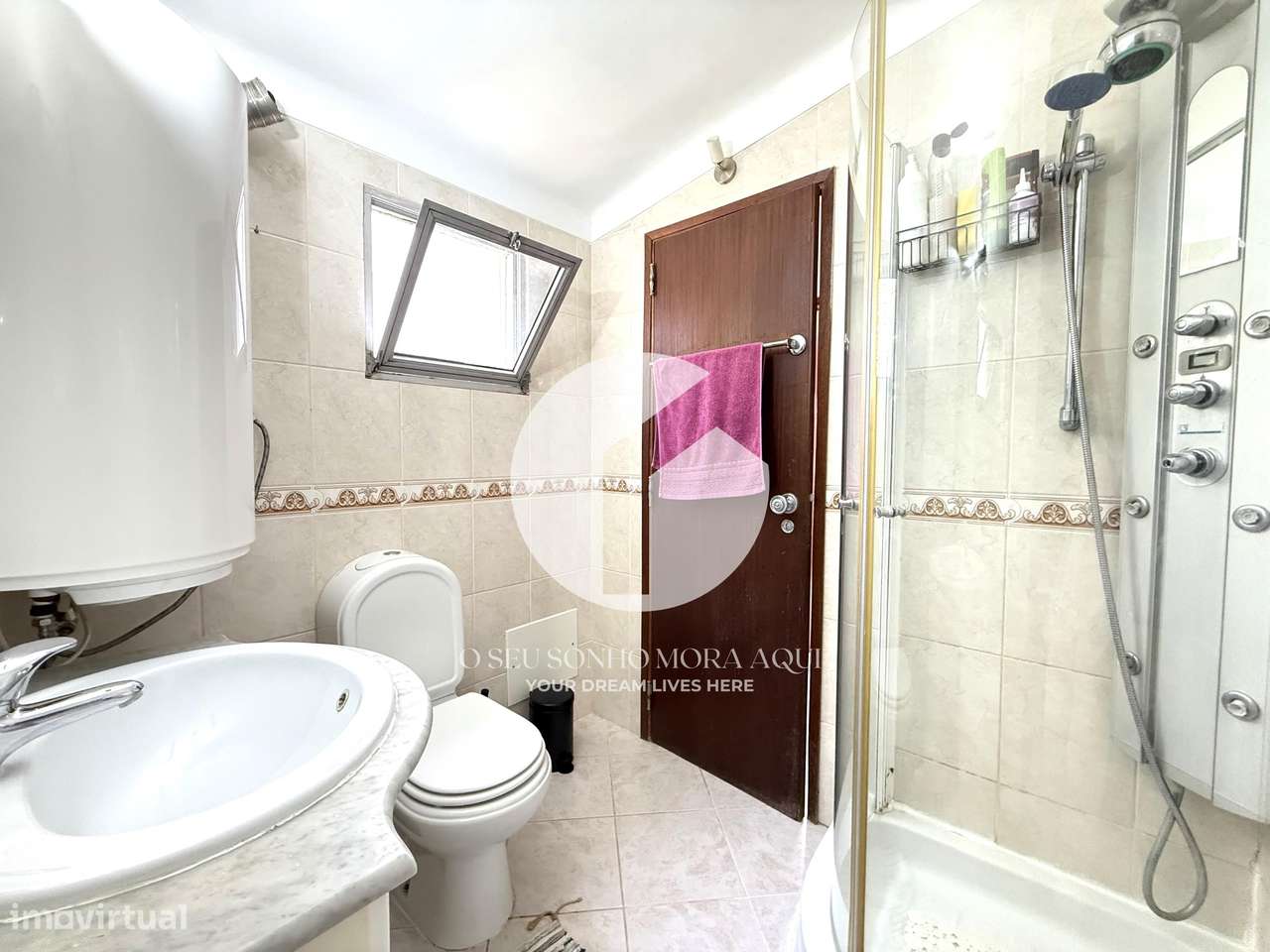 Moradia T3+1 no Desbarato, São Brás de Alportel-35