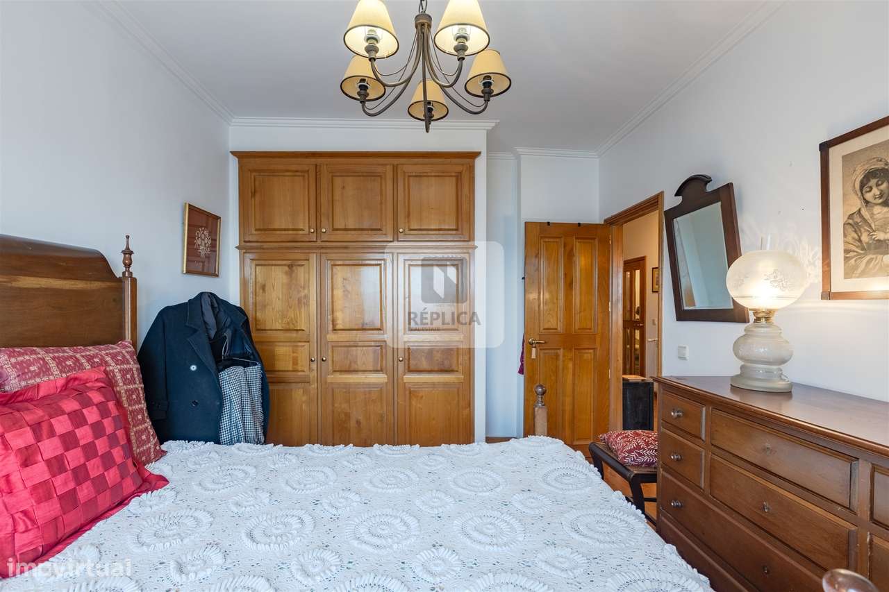 Apartamento T4 Com áreas generosas em Vilar do Paraíso-20