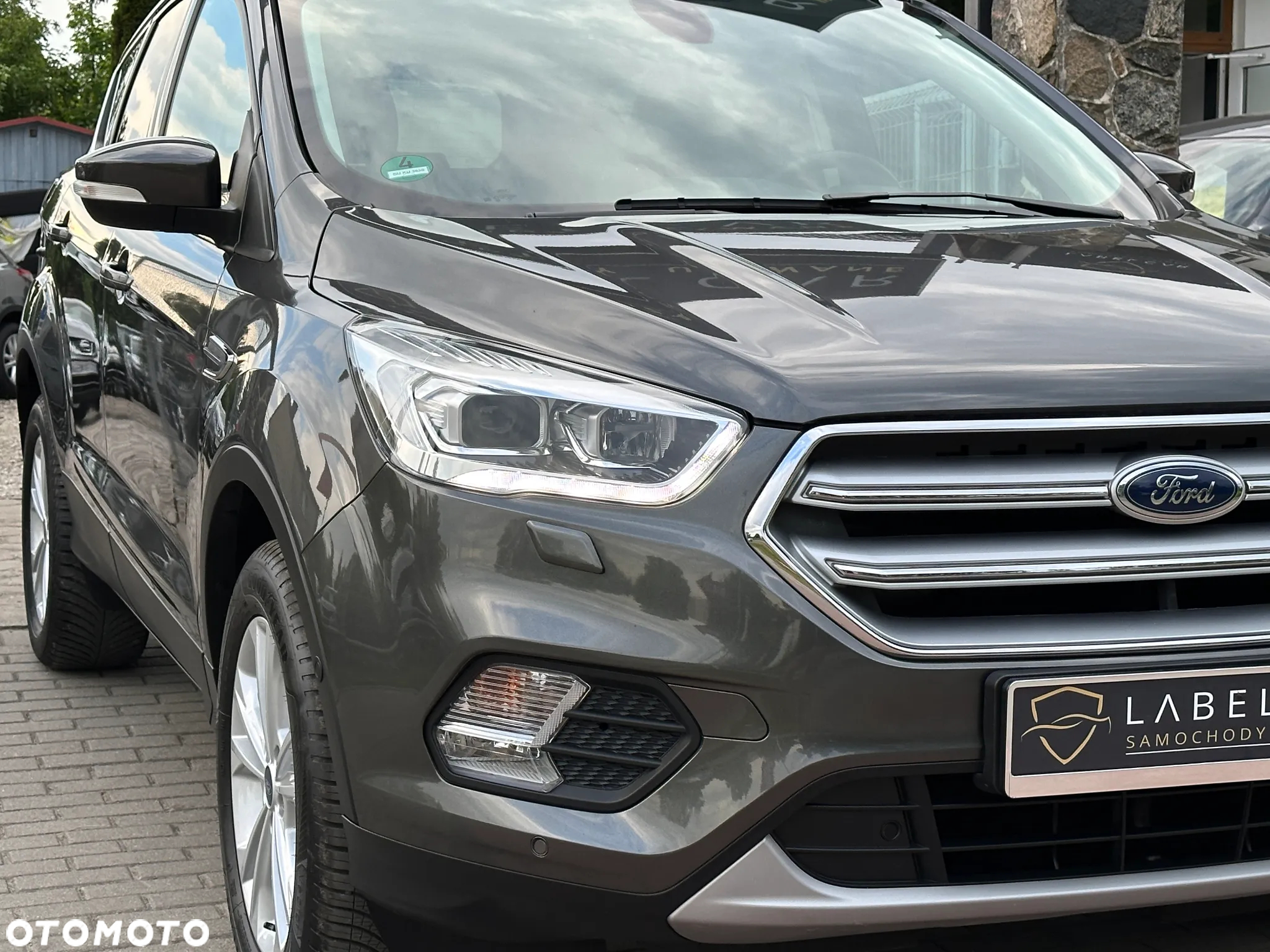 Ford Kuga 1.5 EcoBoost 2x4 Titanium - 13