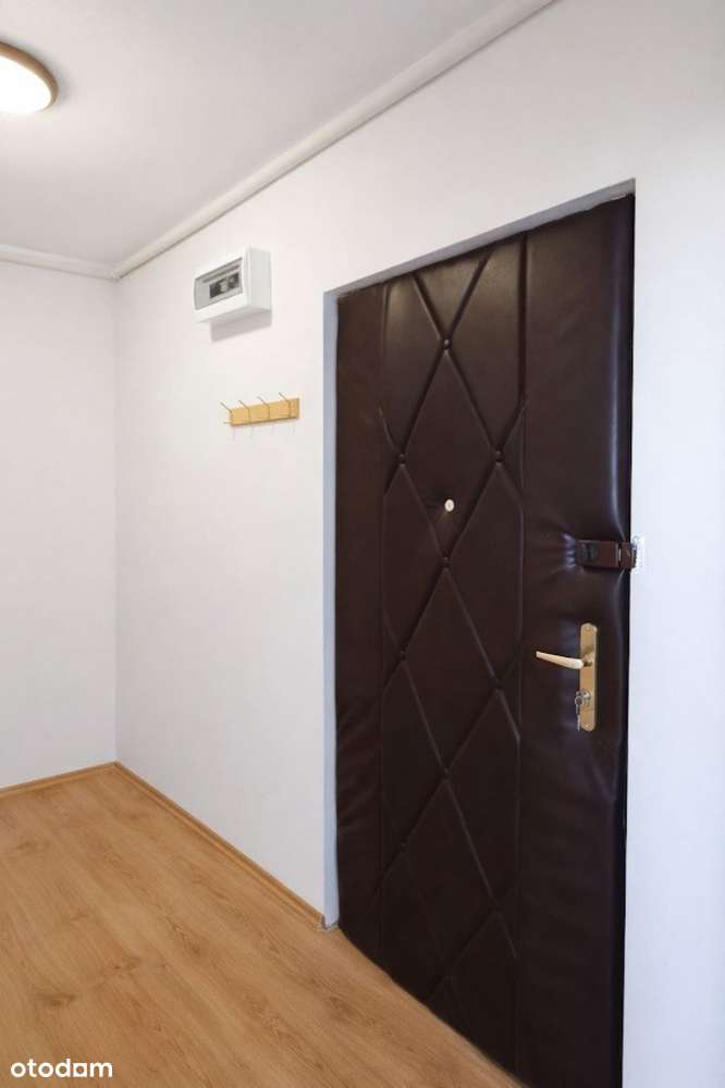 Na sprzedaż kawalerka z widokiem na zamek - centrum Malborka!-7