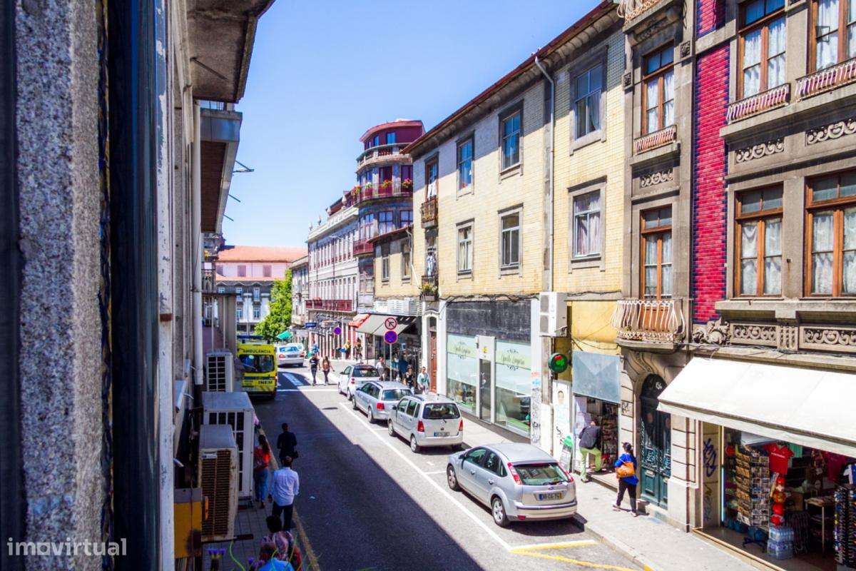 Apartamento com 2 quartos - localizado em Santo Ildefonso Porto - Grande imagem: 2/10