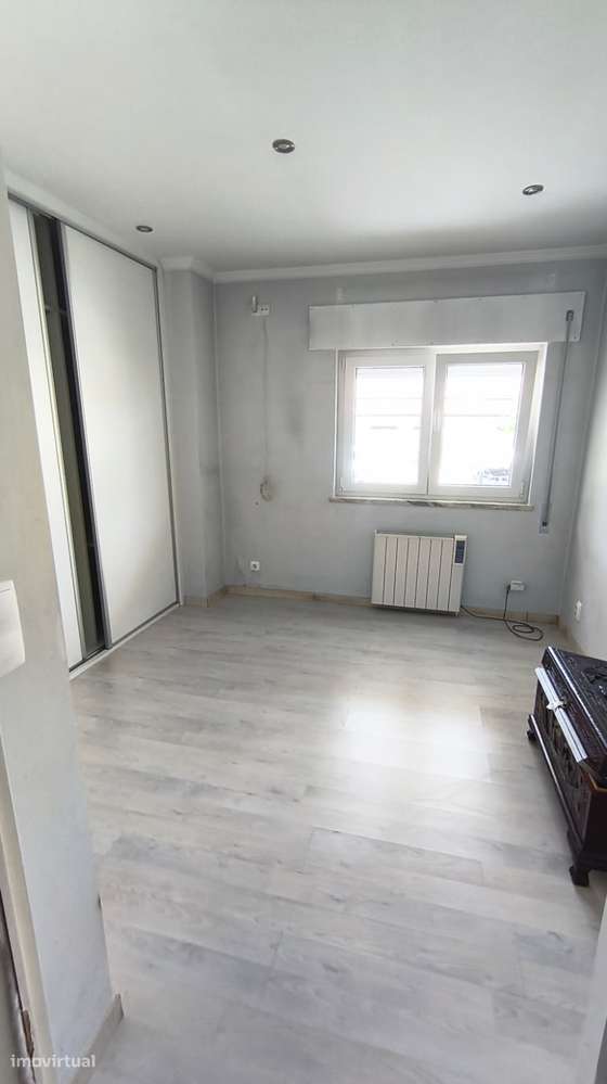 Apartamento T1 R/C cozinha Equipada-5