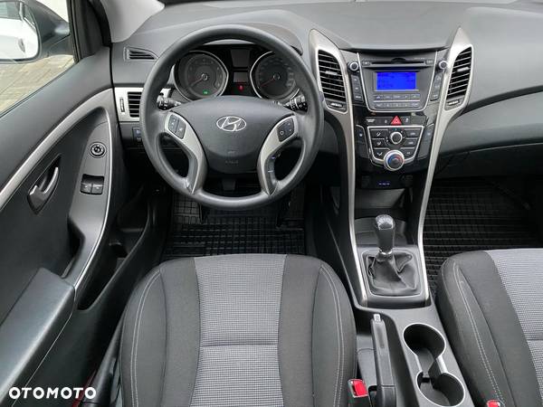 Hyundai I30 1.6 Comfort - 11