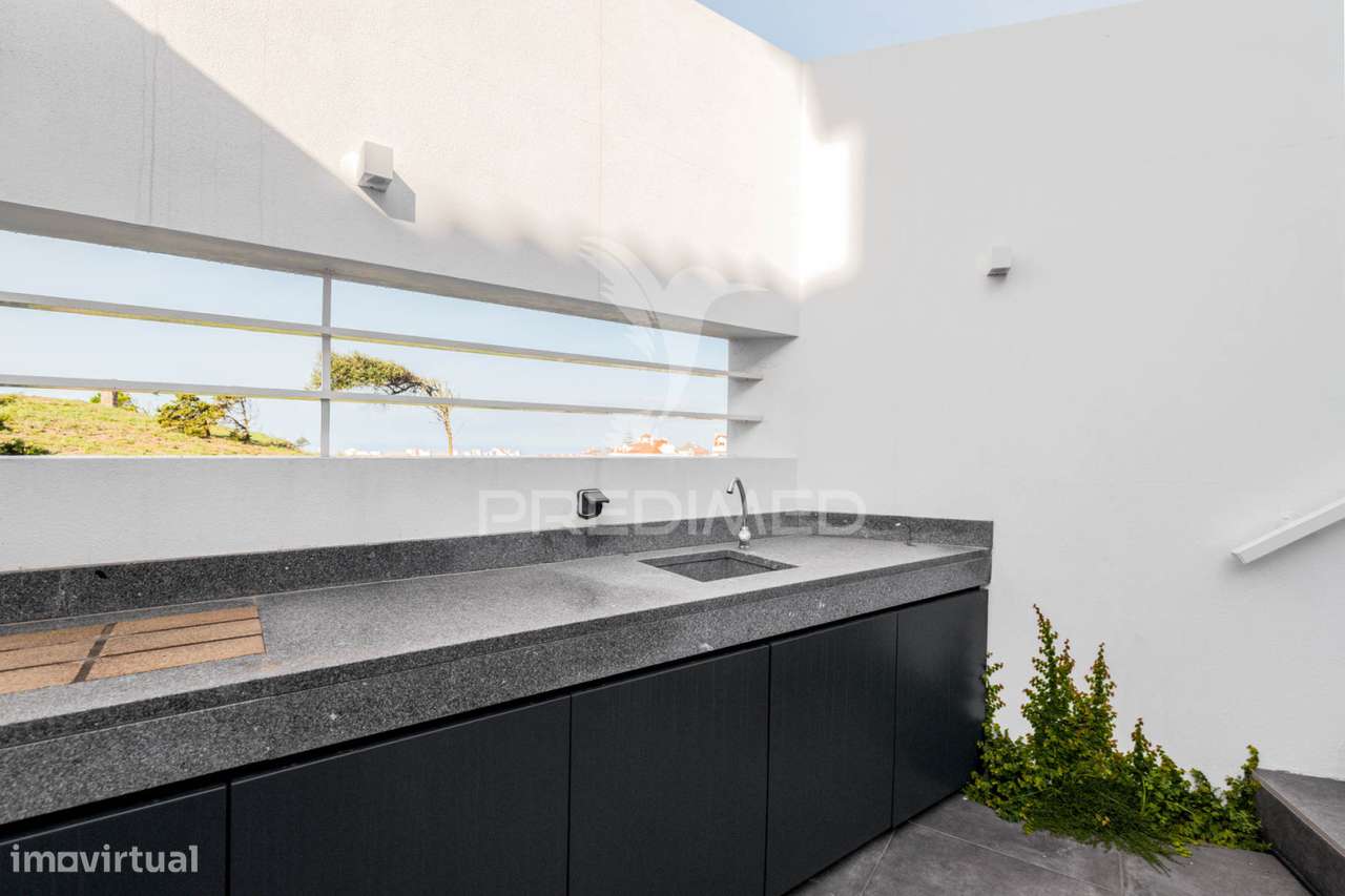 Apartamento T4 Vista de Mar na Praia das Maçãs, Sintra - Grande imagem: 4/33