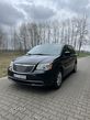 Chrysler Town & Country - 1