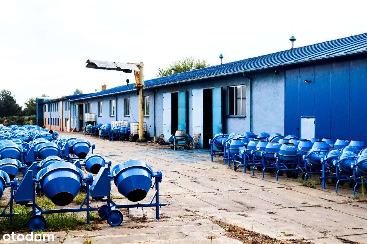 Budynek użytkowy na obrzeżach Opoczna-12