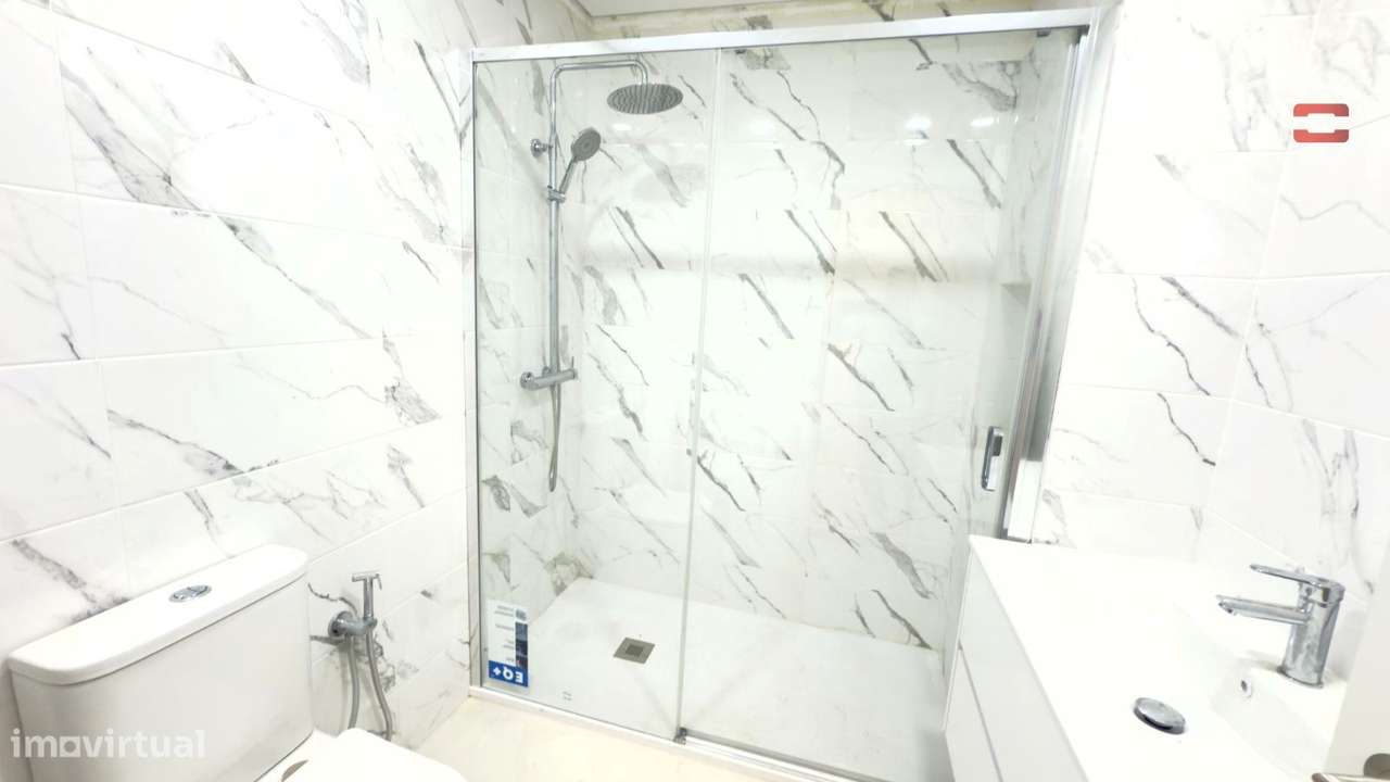 Apartamento T3 Totalmente Renovado 1ºandar, Coz. Equipada, Varanda,... - Grande imagem: 4/21