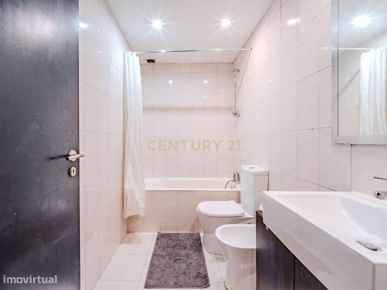 T1+1 Senhora da Hora, junto ao Metro, Matosinhos-11