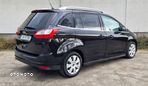 Ford Grand C-MAX - 13