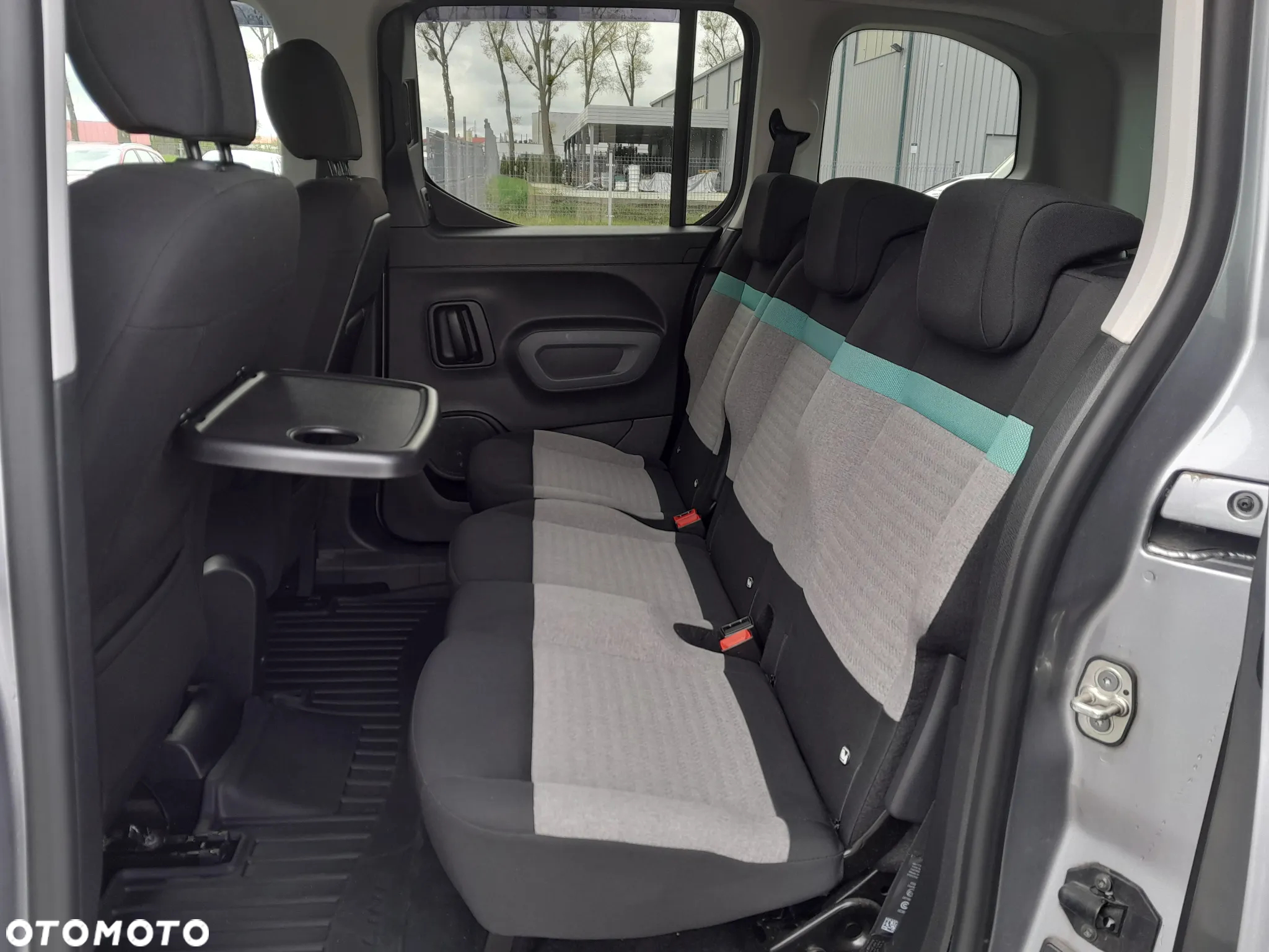 Citroën Berlingo M 1.2 PureTech Rip Curl S&S - 18