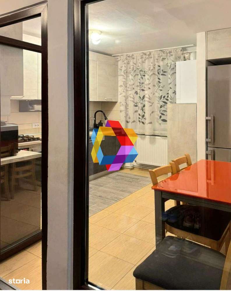 Apartament 4 camere de vânzare Brasov, zona Centru Civic,74 mp, Plus-i - Imagine principală: 2/7