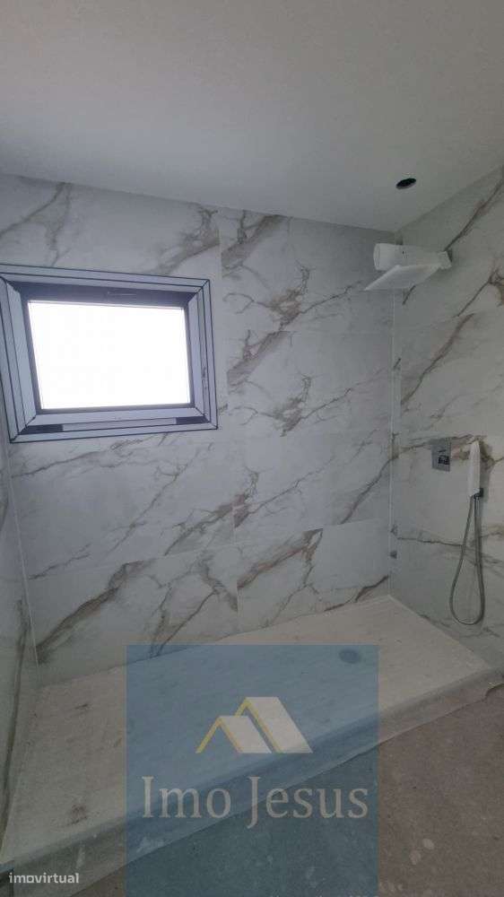 Moradia Terrea T3+1 em Vila Nova de Gaia-22