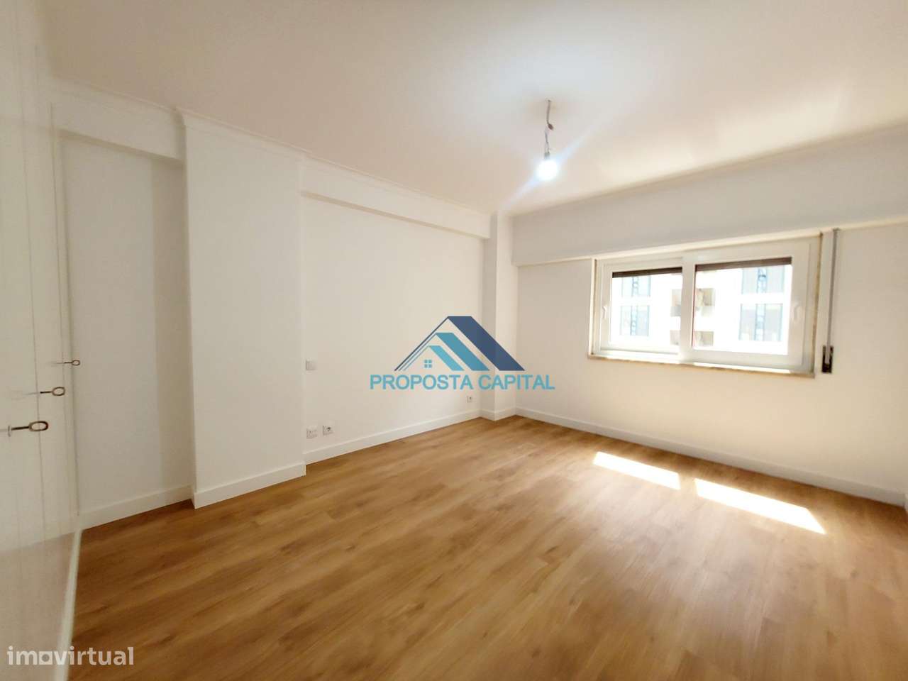 APARTAMENTO T3 TOTALMENTE REMODELADO | ESTRADA DA LUZ - COM GARAGEM-34