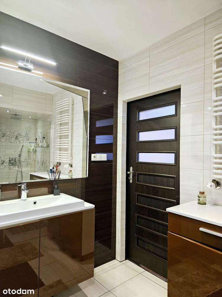 Przytulny dom w Aleksandrowie z fotowoltaiką.-11