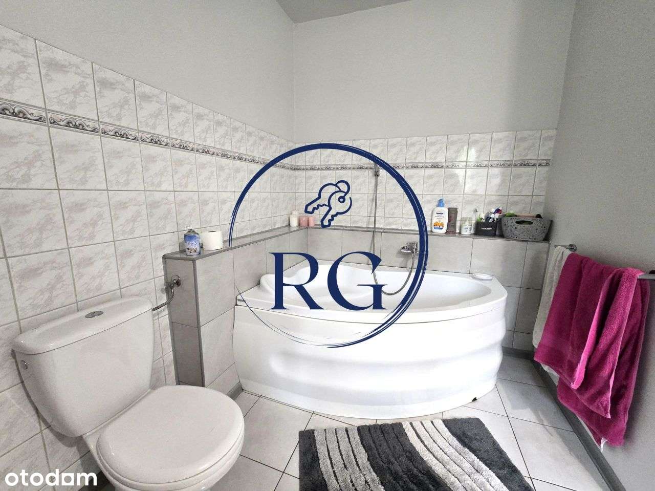 Ciekawa architektonicznie nieruchomość-7