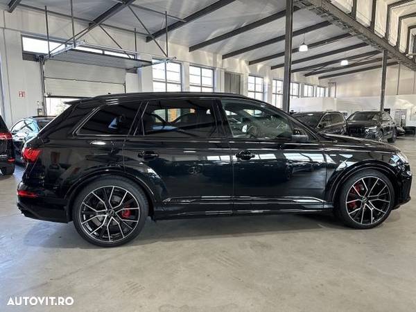 Audi Q7 - 3