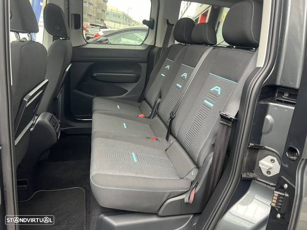 Ford Tourneo Connect 2.0 TDCi Active - 14