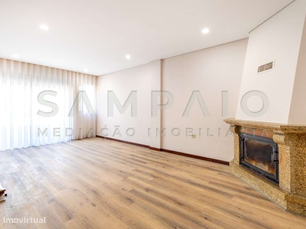 Apartamento T3 Renovado- Valongo!-15