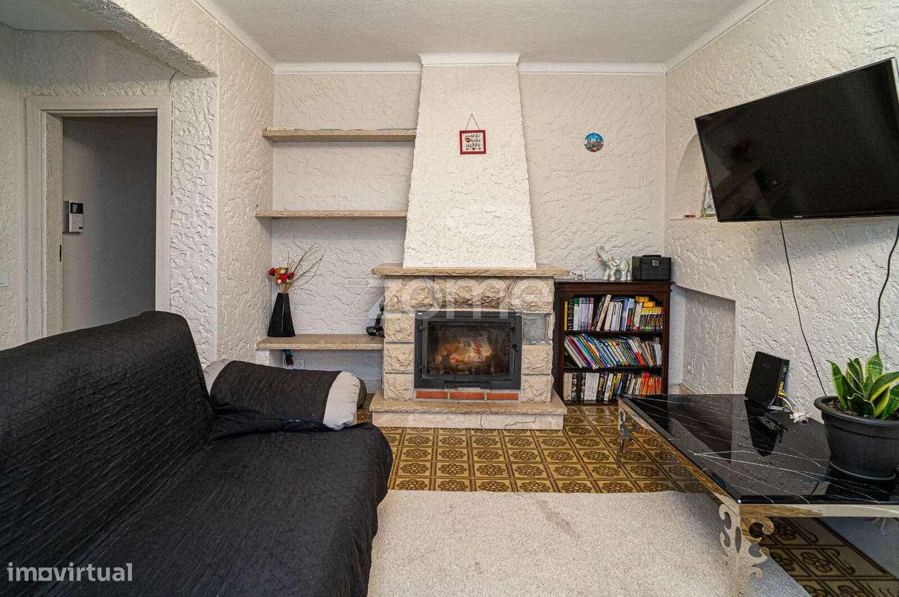 Moradia T2 Almoinha - Grande imagem: 4/24