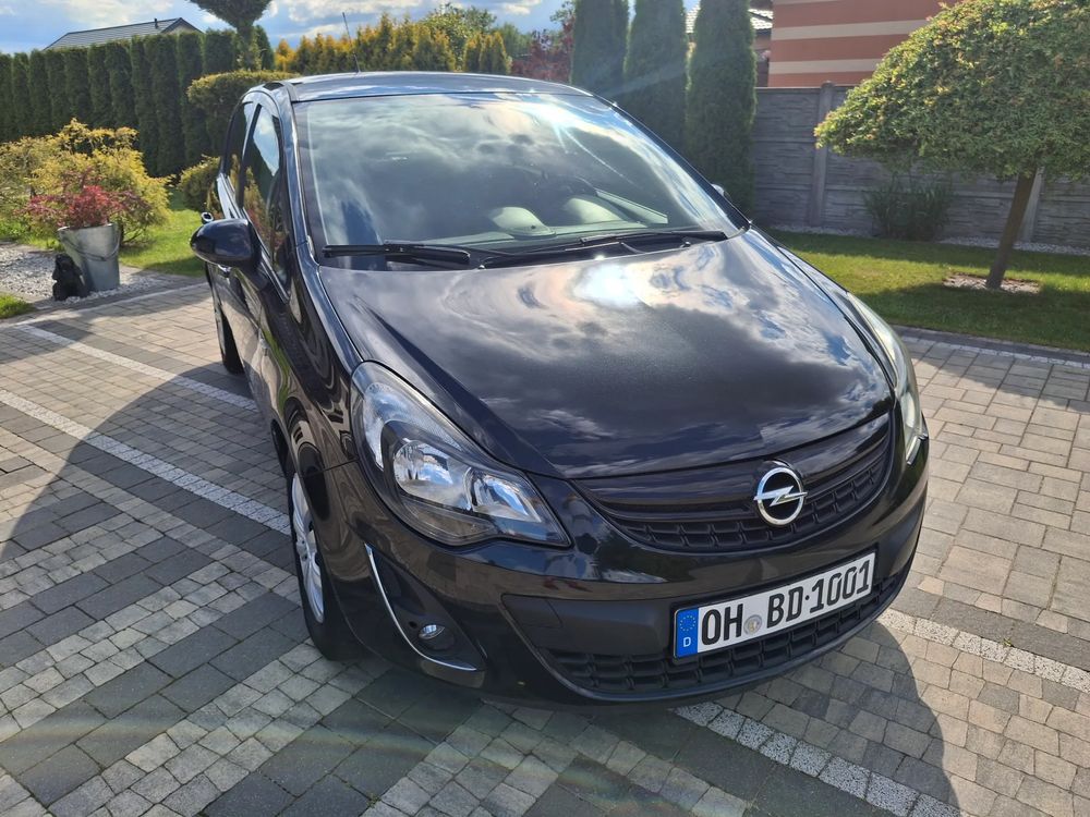 Opel Corsa D 1.4 16V Innovation 2014
