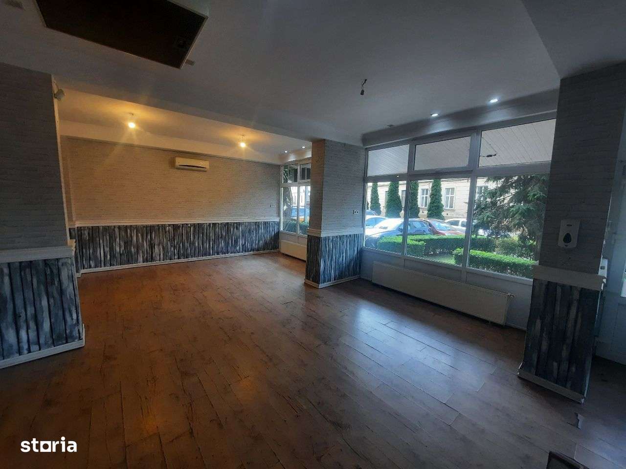 Chirie spatiu comercial 102 mp Centru Nou - Satu Mare - Imagine principală: 5/9