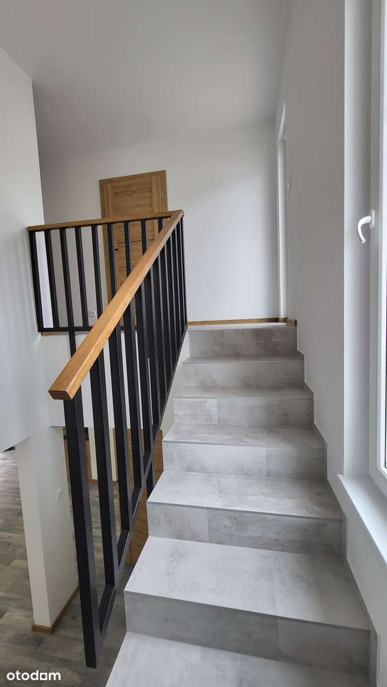 Dwupoziomowe z ogrodem -urządzone do wprowadzenia - ul. I.Kaczmarka-5