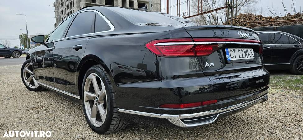 Audi A8 - 17