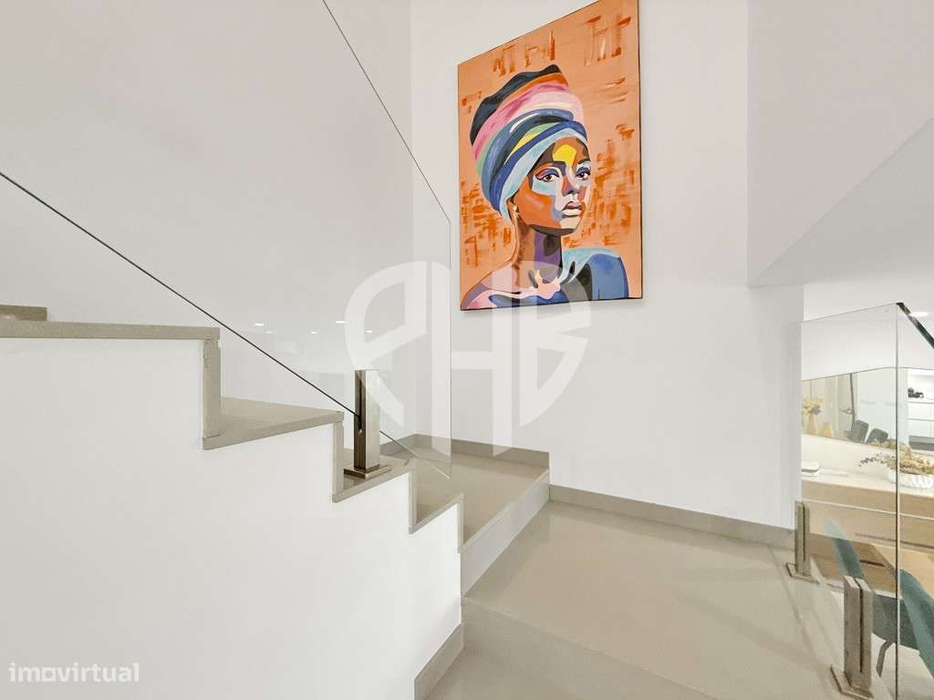 Apartamento T4 Duplex 3/ Suites com Vista Lisboa / Rio Tejo-52