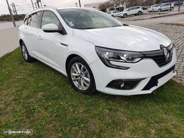 Renault Mégane Sport Tourer 1.5 dCi Zen - 4