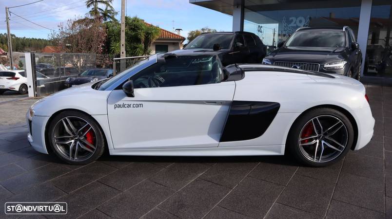 Audi R8 Spyder 5.2 FSi V10 S tronic - 18