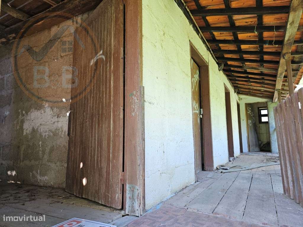 Quintinha próxima a área de lazer e rio de Sta Senhorinha (Basto), ...-9