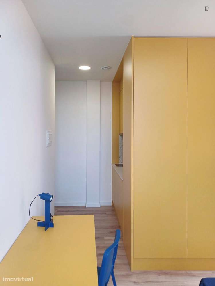 Estúdio - localizado em Montes Claros Coimbra - Grande imagem: 5/7