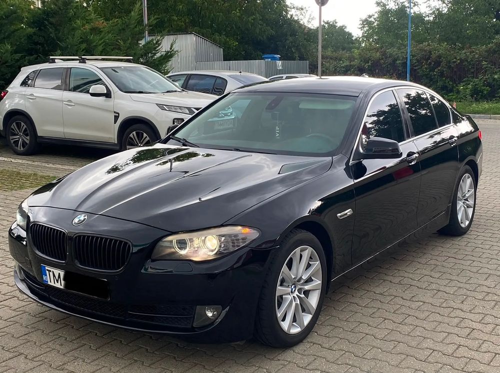 BMW 5 Series 2011