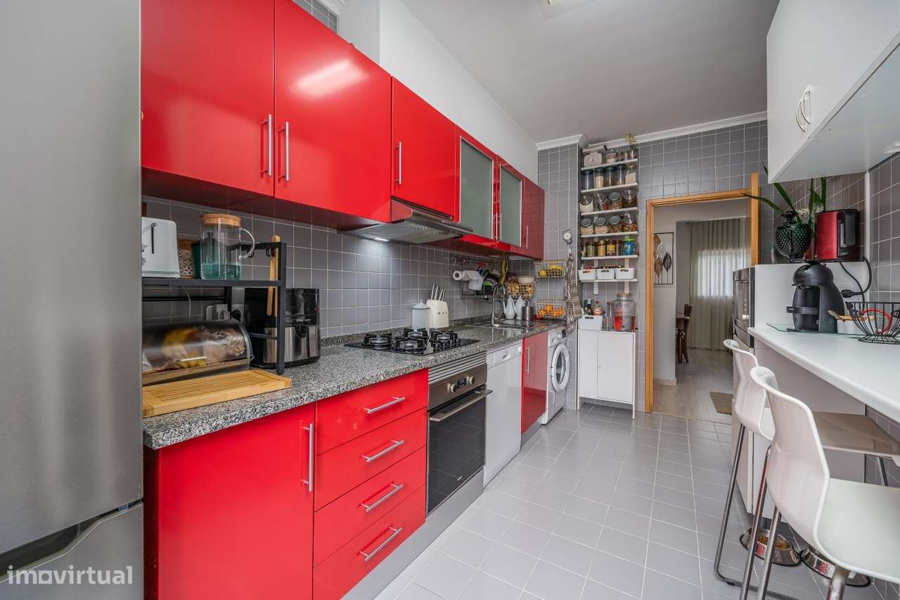 Apartamento T3 com garagem-12