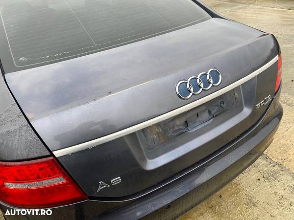 Vand Haion/Portbagaj Audi A6/4F/C6 - 1