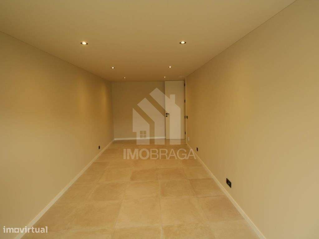 Moradia de Gaveto T3 Nova com 3 Suites | Pronta a Habitar | S. Pedr...-41