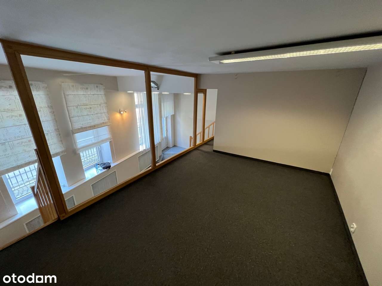 Handel | Usługi | Parter | Witryna | Stare Miasto - Pełny obrazek: 4/6