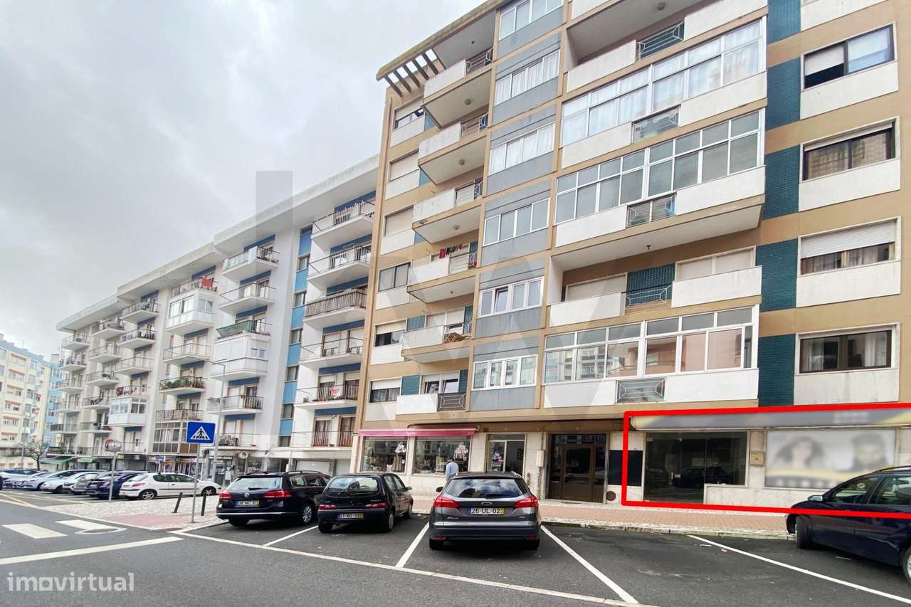 Oportunidade de Negócio em Monte Abraão - Grande imagem: 2/22