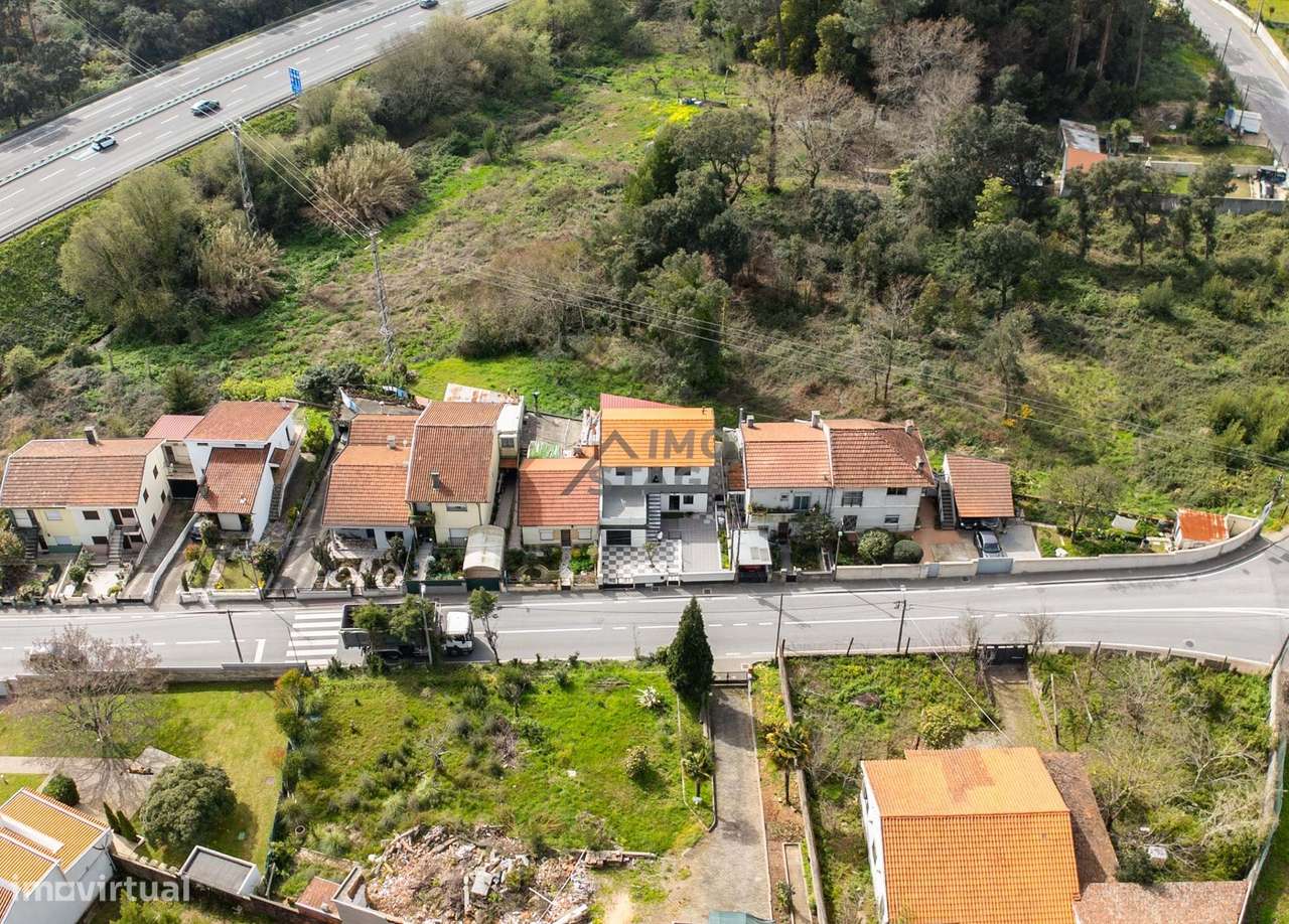 Moradia Bi-Familiar Renovada | Ermesinde – Santa Rita T1+1 e T2-37